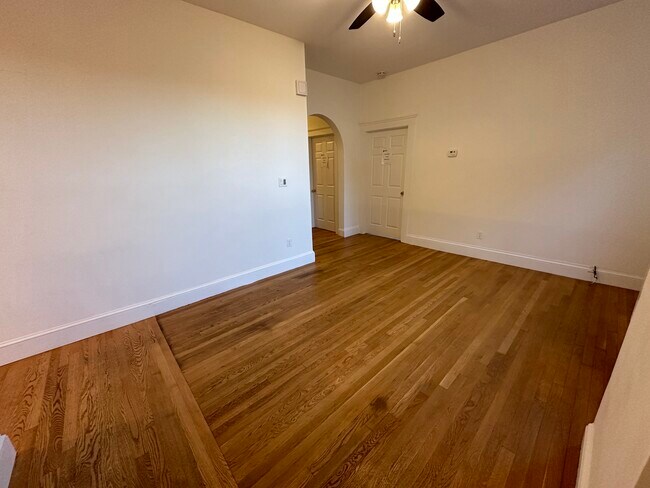 Photo - 36 Newton St Unit 2