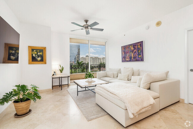 Building Photo - 550 Okeechobee Blvd Unit 509 Rental