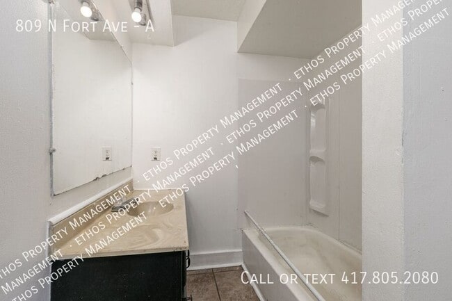 Photo - 809 N Fort Ave