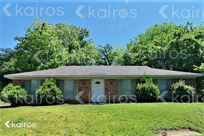 Building Photo - 2073 Edinburgh Dr Rental