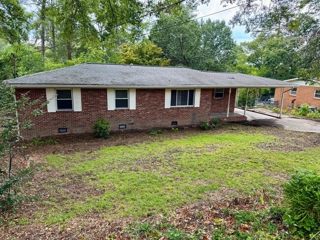 216 Trimmier Pl