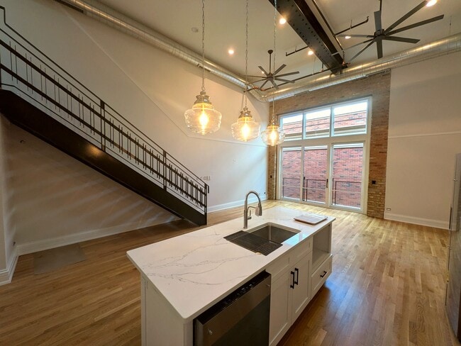 Photo - Acacia Lofts on Main