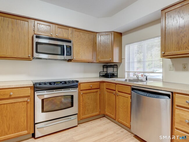 Photo - 155 Redstone Hl Rd Unit 176