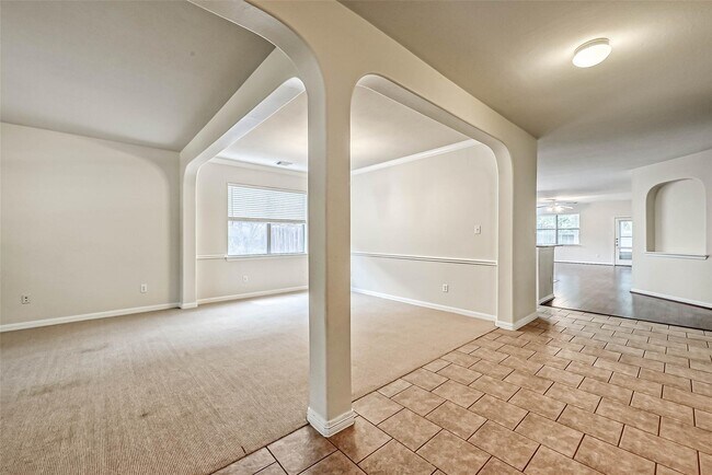 Photo - 5526 Hazel Berry Way