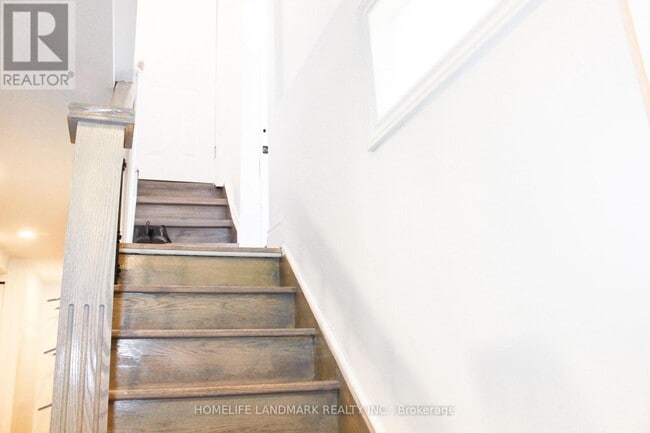 Photo - 38 Glenvalley Dr