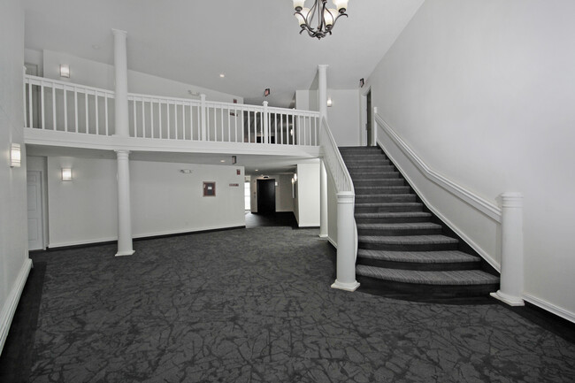 Staircase - Regency Park North Apartments