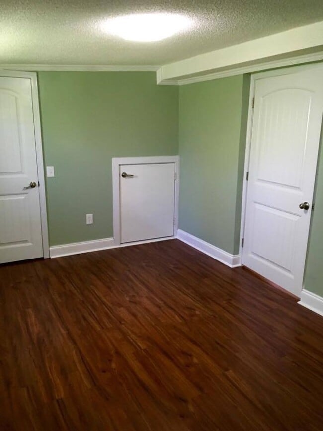 Photo - Fully Renovated Cottage with Lake Views in Gainesville