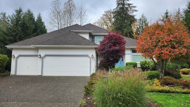 Front of house - 7409 245th Way NE House