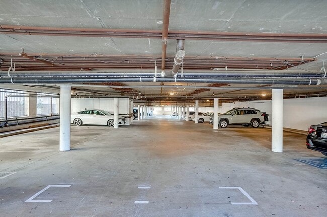Covered Parking - 524 Venice Way