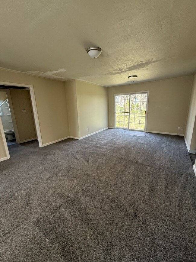 Photo - 2036 Margybeth Ave