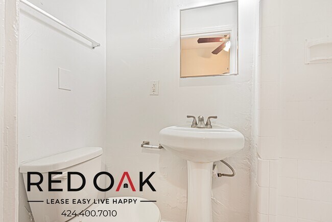 Photo - ~LOW DEPOSIT~ Cozy Bachelor Studio with Ex... Unidad 201B