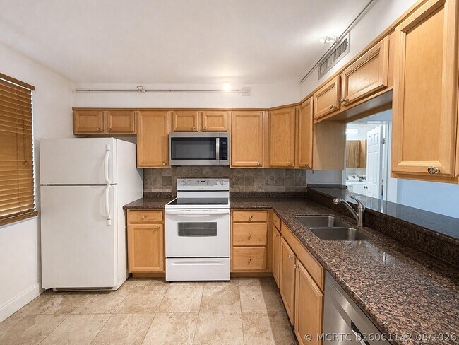 Photo - 6025 Balboa Cir Unit 306