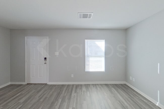 Photo - 15569 Briar Forest Dr