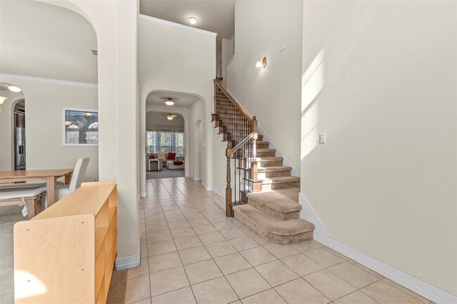 Photo - 8230 Evelina Trail