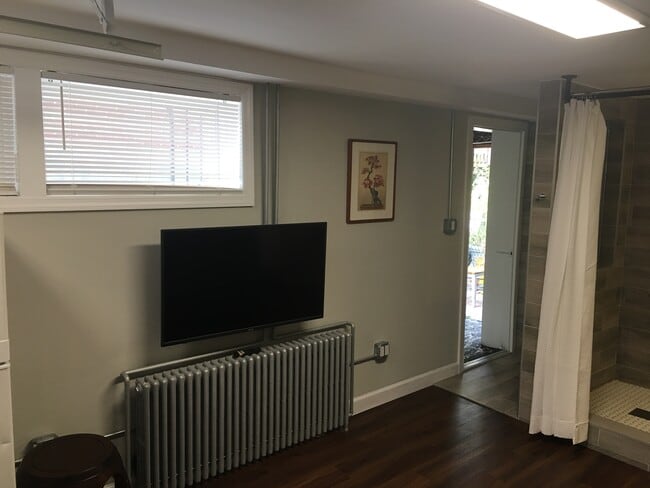 Photo - 415 9th St Unit #1