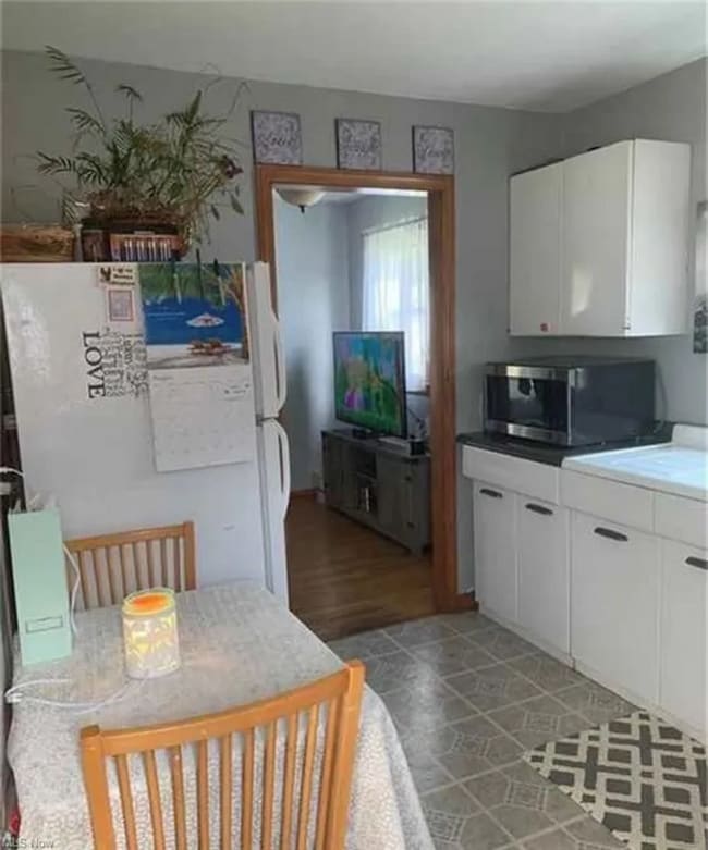 Photo - Spacious Two bedroom in Painesville!