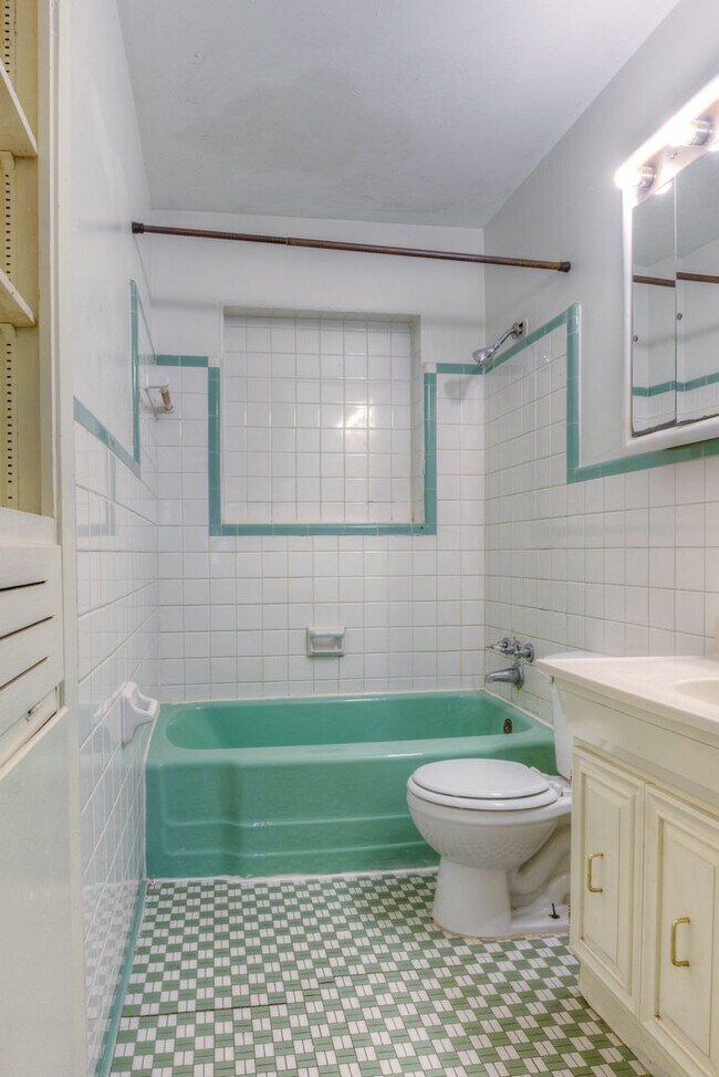 Photo - Move-in Special - 1/2 off first month's rent!