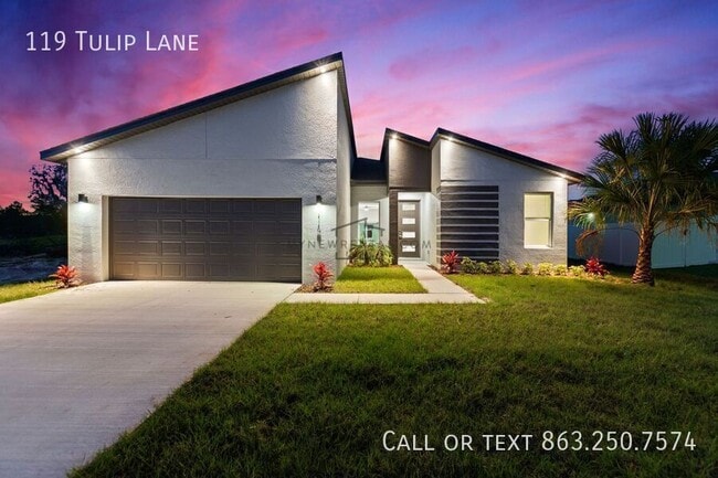 Building Photo - 119 Tulip Ln