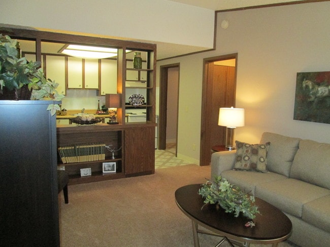 Ridgewood Apartments
