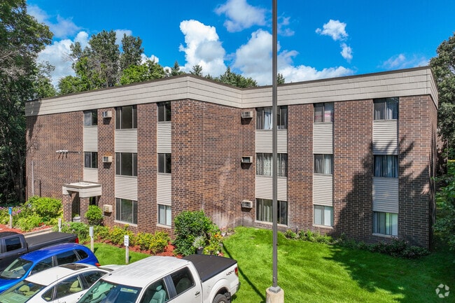 Eldorado Oaks/Maples Apartments