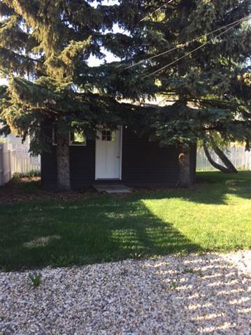 Photo - 9221-9111 111 Ave