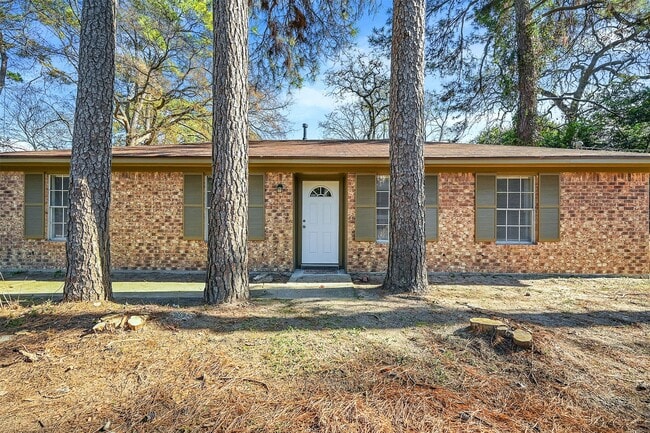 Building Photo - 29806 Lazy Ln Rental