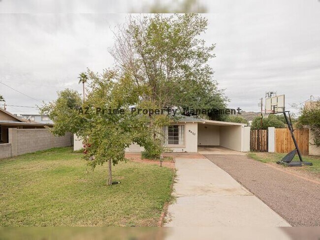 Photo - 9430 N 11th Pl