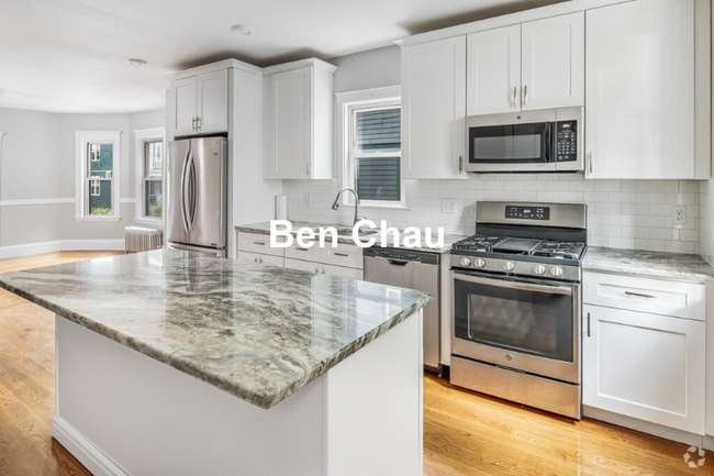Building Photo - 124 Pearson Rd Unit 1B Rental