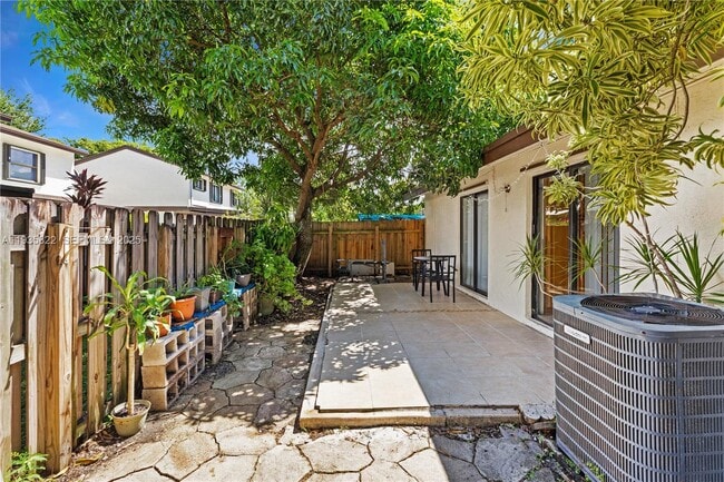 Photo - 6701 SW 129th Ct