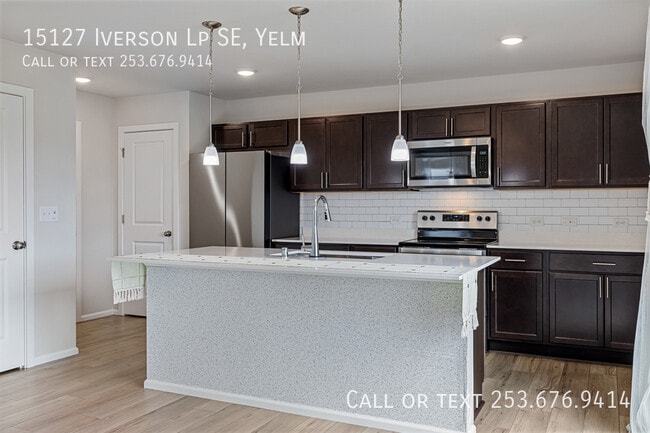 Photo - 15127 Iverson Lp SE