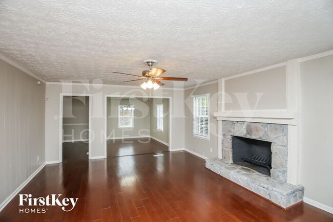 Photo - 1593 Pine Shadows Dr