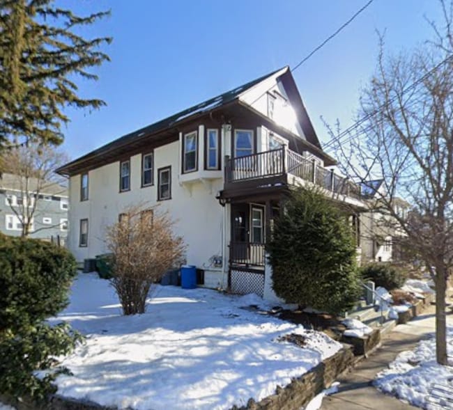 Building Photo - 73 Hillsdale Rd Unit 2
