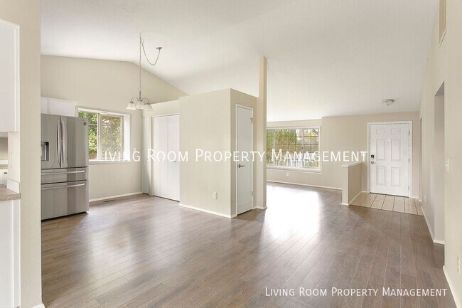 Photo - 8715 NE 109th Ct