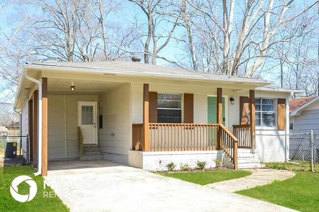 121 Nabors Ave