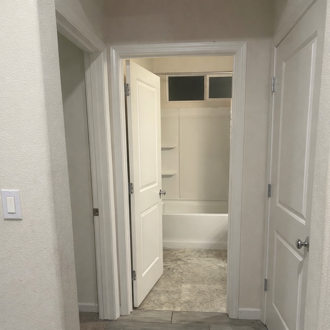 Photo - 646 Aromas Pl