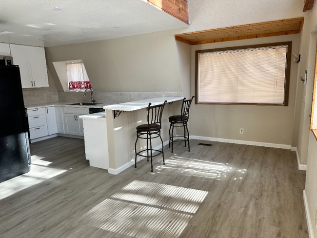 Photo - 3380 Timber Dr