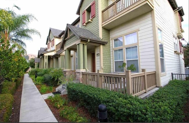 Photo - 467 Pariso Ter