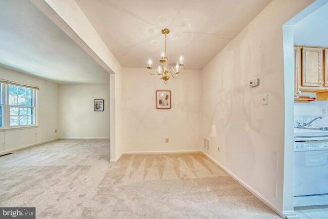 Photo - 4936 McFarland Dr