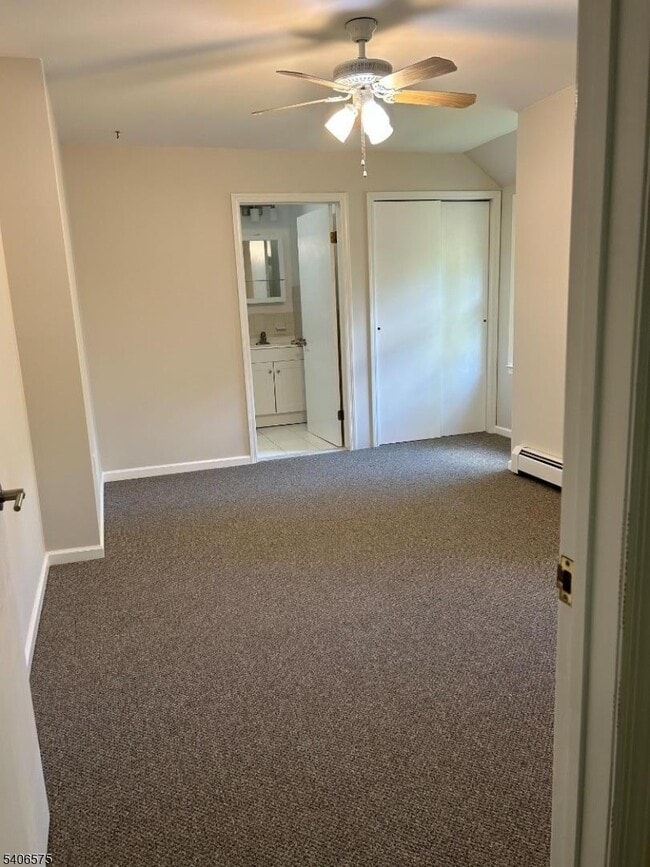 Photo - 225 E Northfield Rd