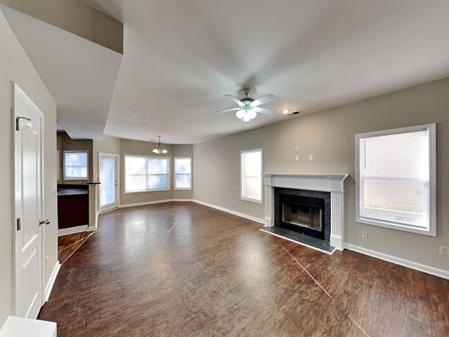 Photo - 158 Nathan Rd SW
