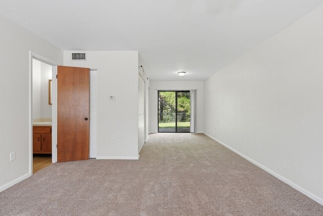 Photo - Southfork Oaks Condo