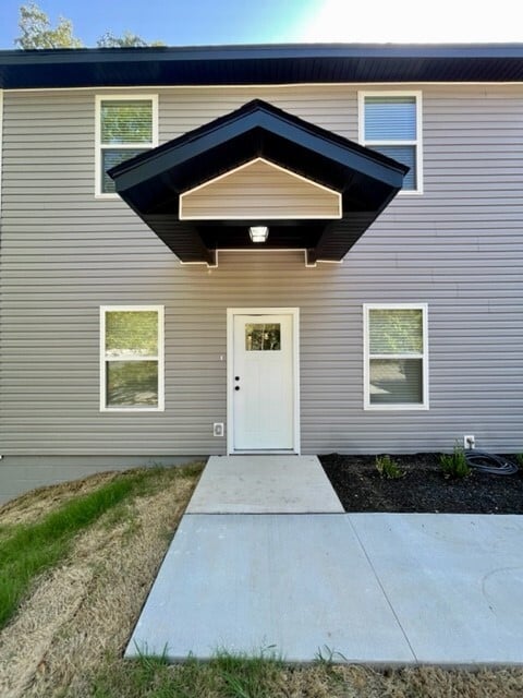 1 Inchcape Ln