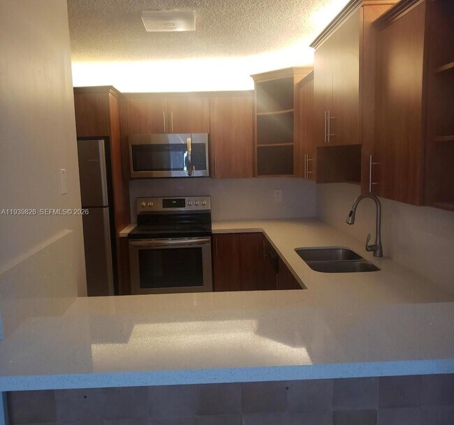 Photo - 6960 Miami Gardens Dr Unit 2-531