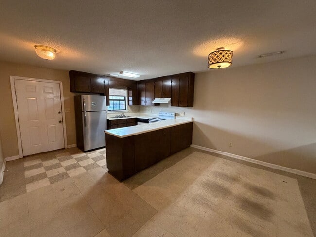 Photo - 1133 Fortner St Unit Apt B4