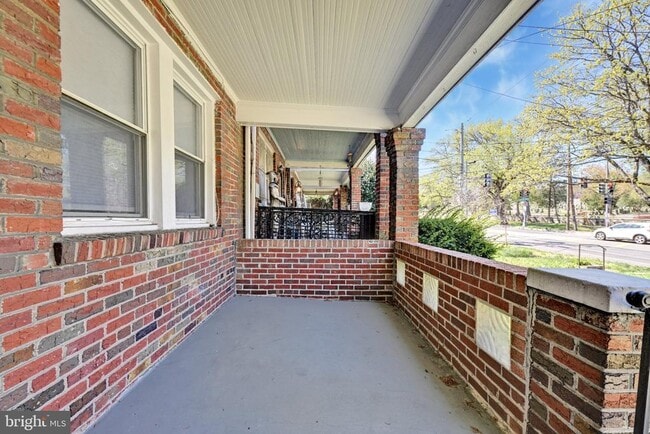 4607 North Capitol St NE