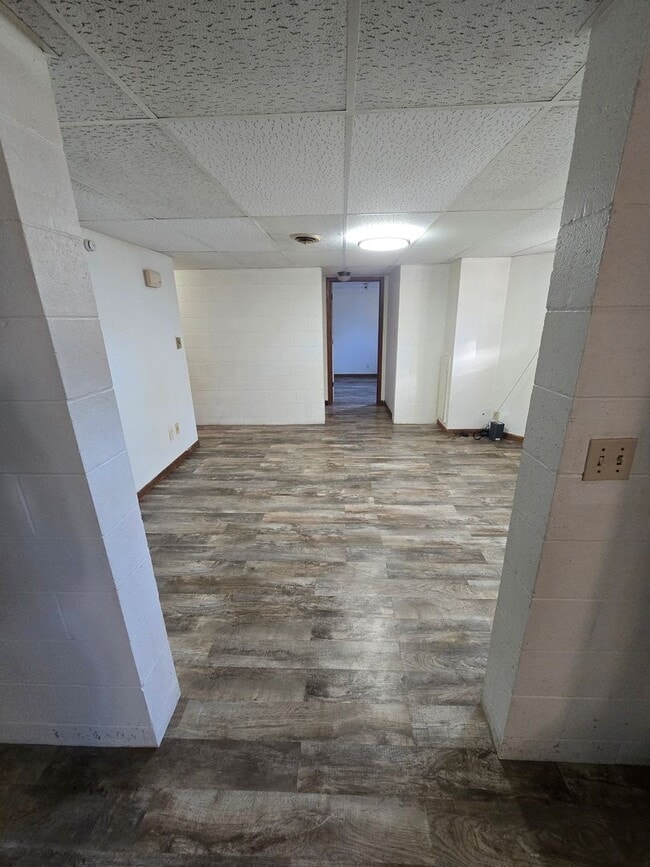 Photo - AEC-209 Unit #1