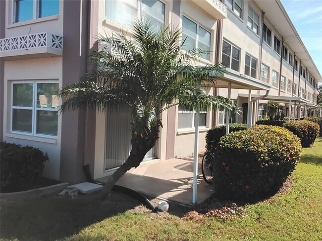 Photo - 1235 S Highland Ave Unidad 1101