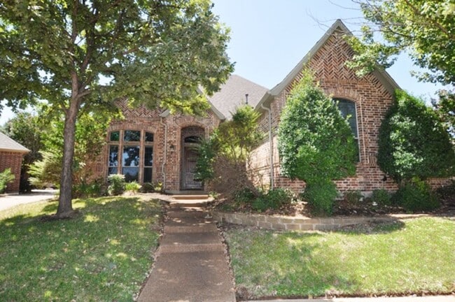 Building Photo - COMING SOON/VIEW NOW - Stunning 4-Bedroom Home in NRH with Media Room, Sunroom & Lawn Care Included!