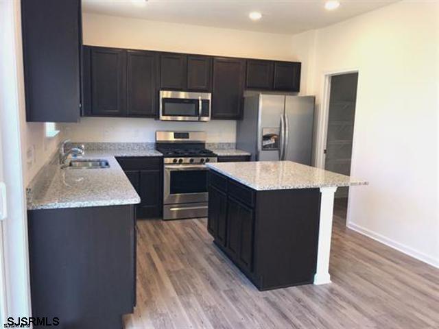 Photo - 2 Misty Lake Ct