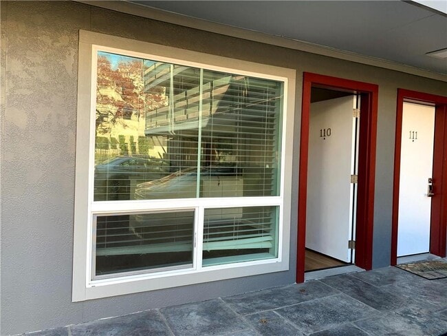 Photo - 3110 Red River St Unit D-110